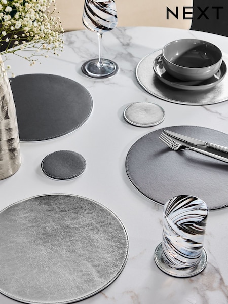 Set of 4 Silver Reversible Faux Leather Placemats and Coasters Set (AW1632) | €27