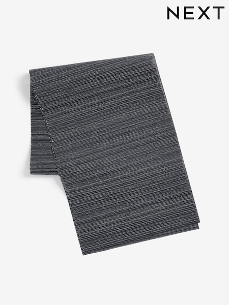 Set of 5 Wipe Clean Placemats and Runners Set (AW1645) | ‏93 د.إ.‏