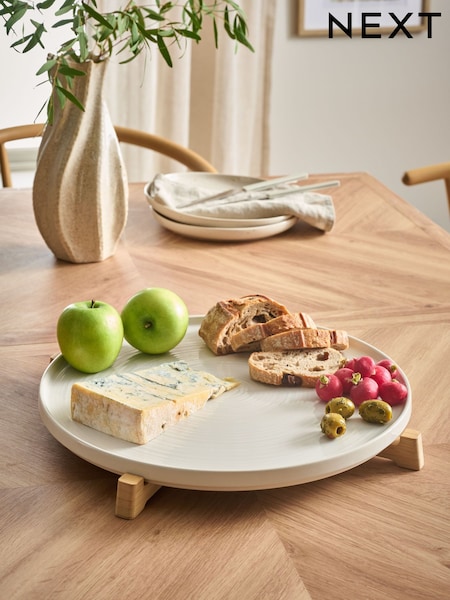 White Kya Platter with Wooden Stand (AW1751) | 137 QAR