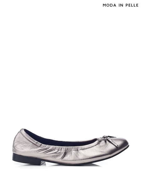 Moda in Pelle Freyani Bow Detail Elastic Leather Ballerinas (AW2118) | ₪397