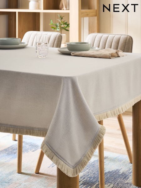 Dalby Fringe Table Cloth (AW2145) | ‏111 د.إ.‏ - ‏ 148‏ د.إ.