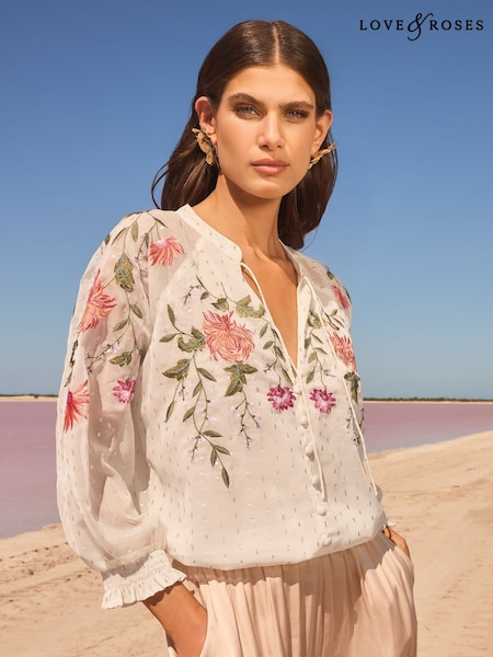 Fildeș - V&A I Love & Roses Floral Print Embroidered Metallic 3/4 Sleeve V-Neckline Blouse (AW2631) | 357 LEI