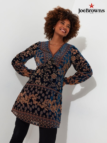 Joe Browns Flattering Plunge V-Neck Devoré Mini Dress (AW3452) | €49