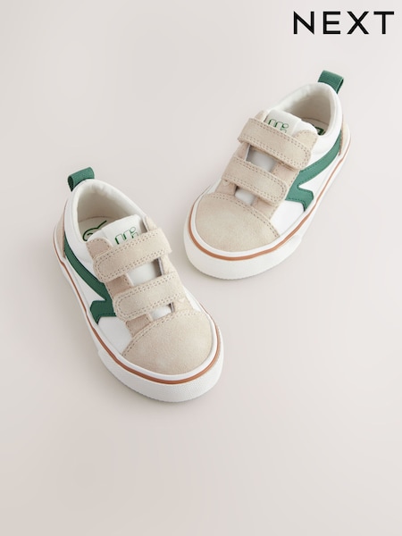 White/Green Standard Fit (F) Touch Fastening Skate Trainers (AW4261) | R$ 175 - R$ 205