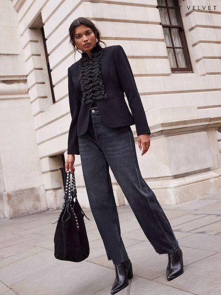 Mint Velvet Black Tapered Jeans (AW5382) | €131