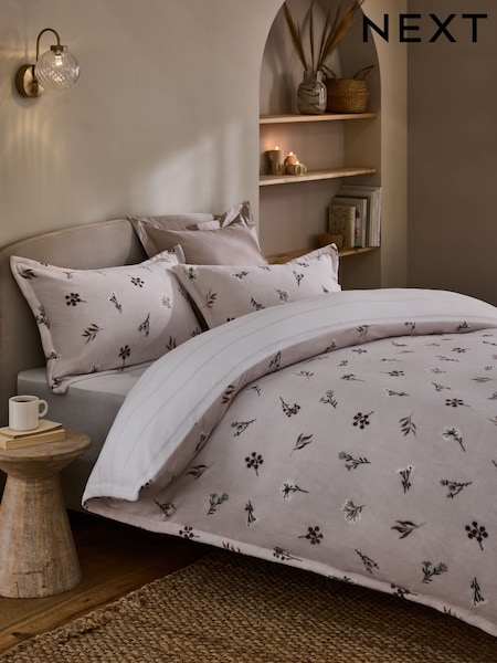 Fleece Floral Print Stripe Reversible Duvet Cover and Pillowcase Set (AW5425) | 32 € - 67 €
