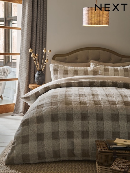 Natural Cosy Faux Fur Check Duvet Cover and Pillowcase Set (AW5647) | 255 QAR - 402 QAR