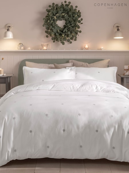Copenhagen Home White 100% Cotton Cooper and Gray Frost Embroidery Christmas Duvet Cover Set (AW6658) | €53 - €93