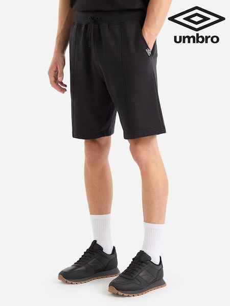 Umbro Black Crest Shorts (AW7270) | €57