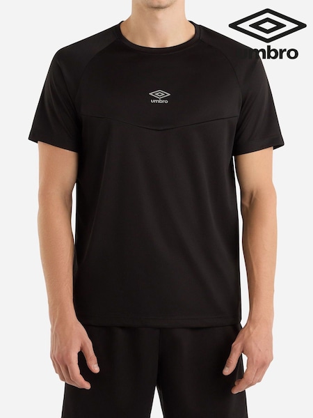 Umbro Black Sportswear T-Shirt (AW7332) | € 39