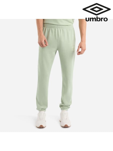 Umbro Tapered Joggers (AW7355) | €63