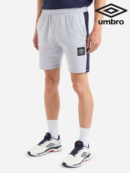 Umbro Terrace Shorts (AW7373) | €47