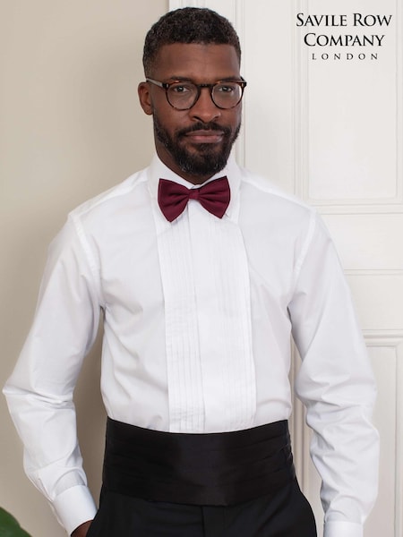 The Savile Row Company 100% Cotton Pleat Fly Front Classic Fit Shirt (AW7408) | €73