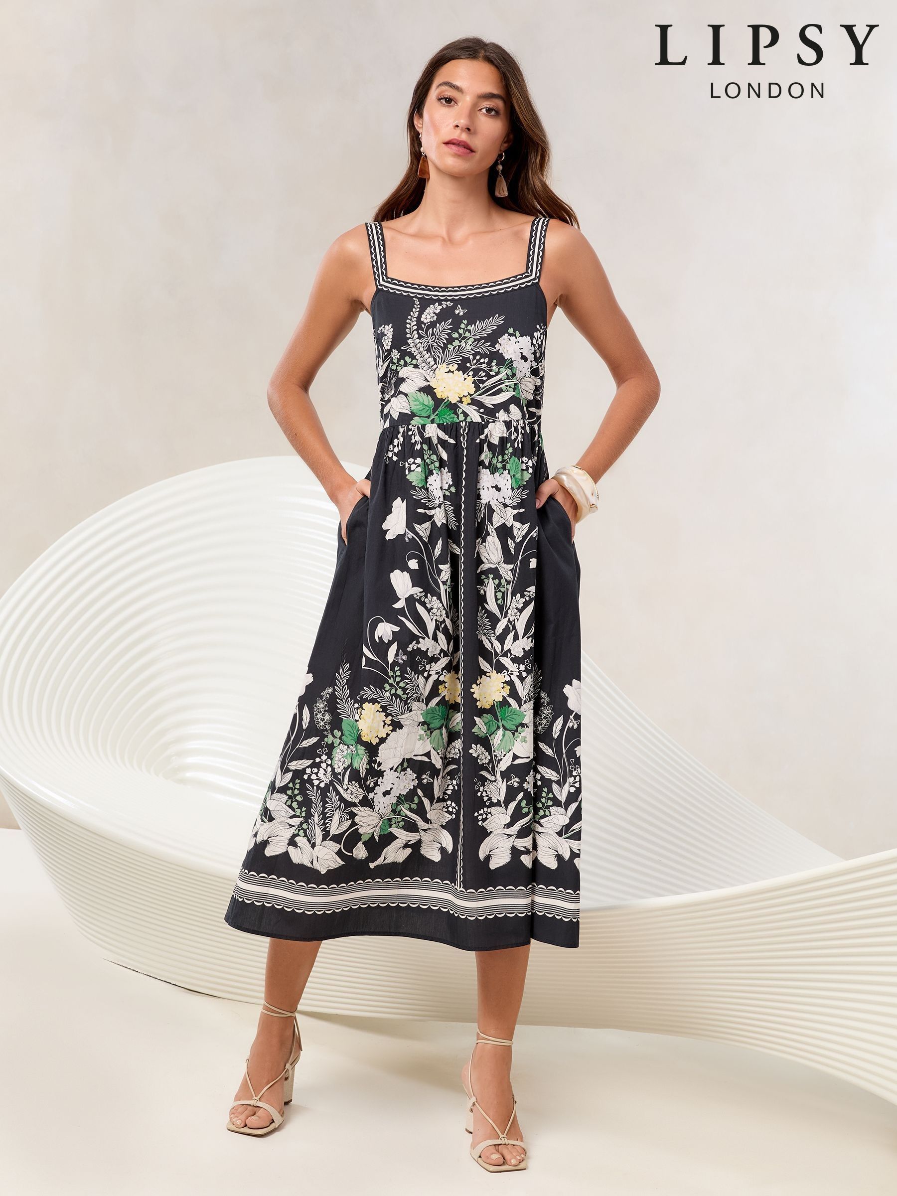 Shop Lipsy Dresses | Lipsy London Dresses | Next Japan