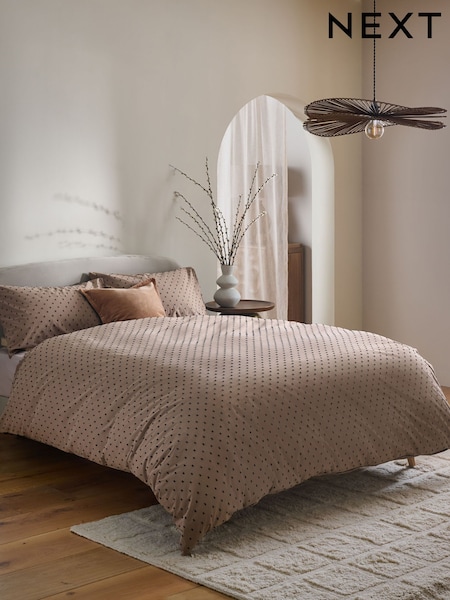 Spot Dobby Duvet Cover and Pillowcase Set (AW7917) | 52 € - 86 €