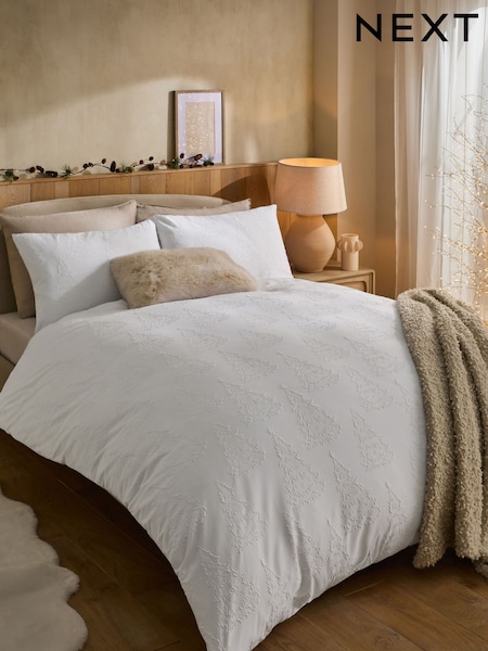 White Christmas Tree Textured Duvet Cover and Pillowcase Set (AW7997) | 137 QAR - 284 QAR