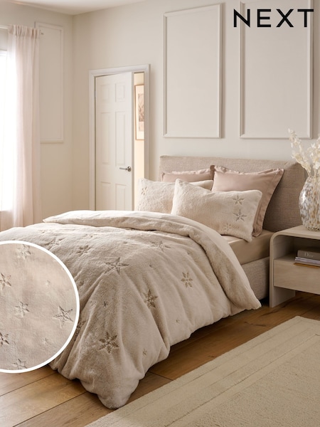 Christmas Embroidered Faux Fur Duvet Cover and Pillowcase Set (AW8014) | 63 € - 98 €