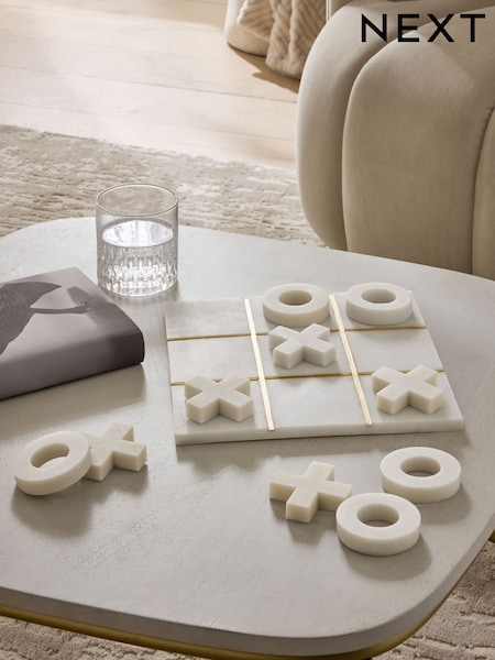White/Gold Noughts And Crosses Game (AW8775) | €39