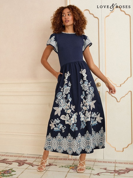 Love & Roses Navy Floral Print Flutter Sleeve Jersey Maxi Dress (AW9547) | €69