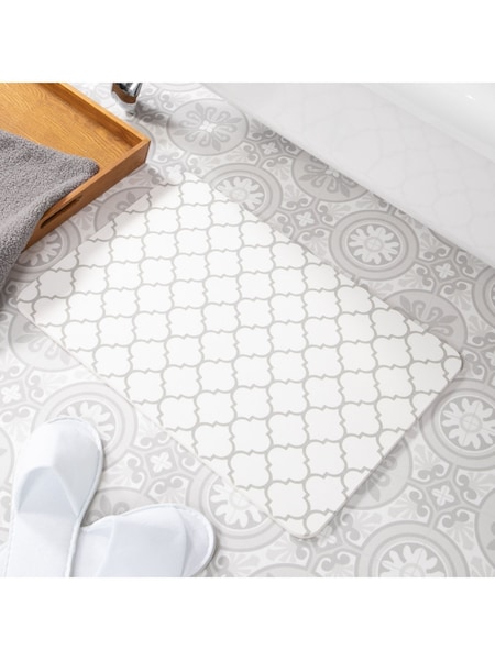 Artsy Mats Grey Trellis White Stone Non Slip Bath Mat (AY0782) | € 47