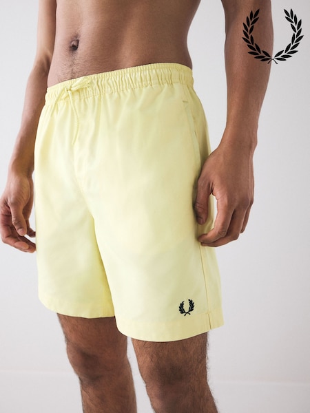 Желтый - Fred Perry Classic Swim Shorts (AY1203) | €88