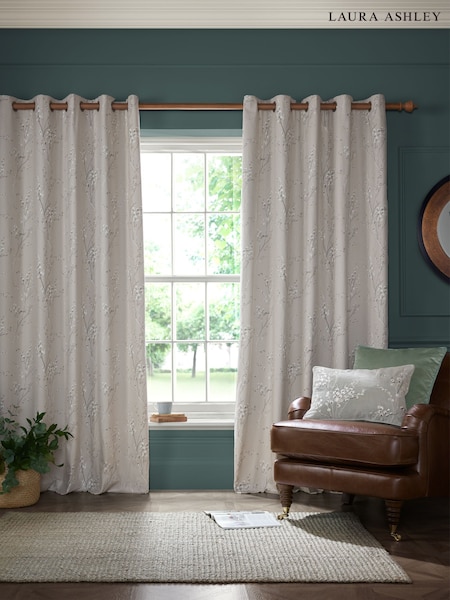 Laura Ashley 100% Cotton Pussy Willow Eyelet Curtains (AY1780) | 109 € - 195 €