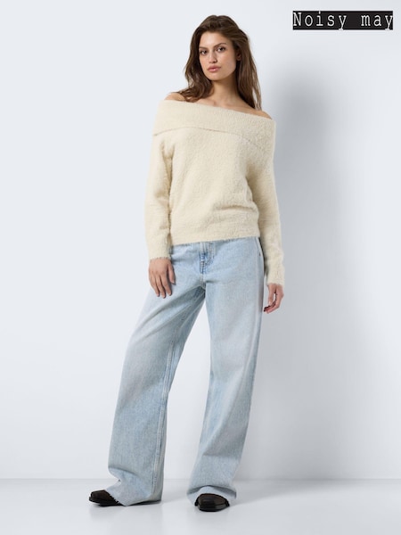 NOISY MAY White Knitted Long Sleeve Off Shoulder Jumper (AY2006) | €20