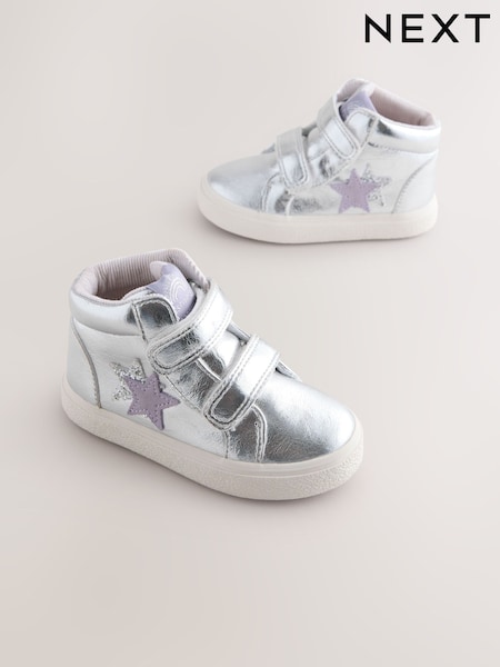 srebrna (barva); srebro - Touch Fasten High Top Trainers (AY2458) | € 27 - € 30