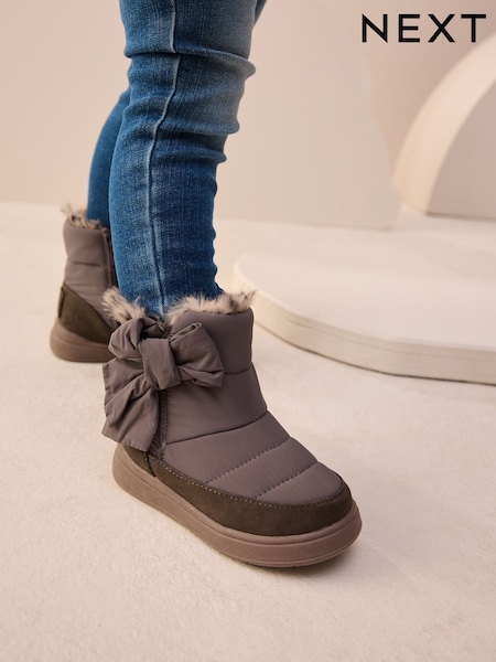 Grey Water Repellent Quilted Bow Boots (AY2815) | €35 - €41