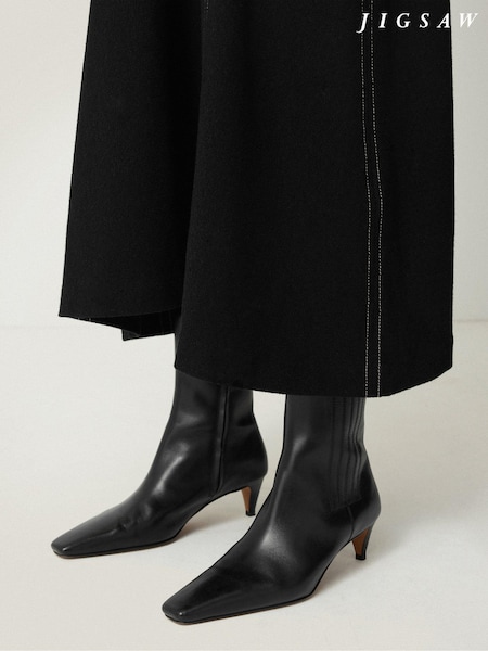 Jigsaw Black Leather Valerie Ankle Boots (AY3237) | AED538