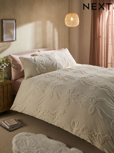White Cream Bow Christmas Faux Fur Icons Duvet Cover and Pillowcase Set (AY4339) | €55 - €89