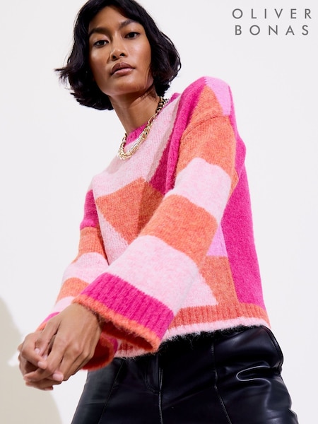 Oliver Bonas Pink Geometric Fluffy Knitted Jumper (AY7715) | €55