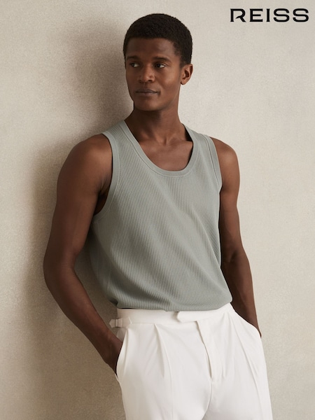 Reiss Sage Green Watson Textured Crew Neck Ribbed Vest (AY8842) | €99