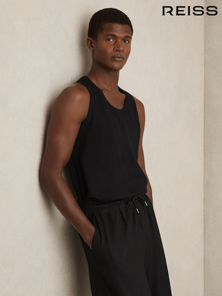 Reiss Black Watson Textured Crew Neck Ribbed Vest (AY8848) | €99