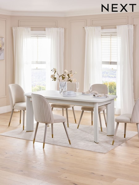 Light Natural Evie 6 to 10 Seater Extending Dining Table (AY9143) | €750