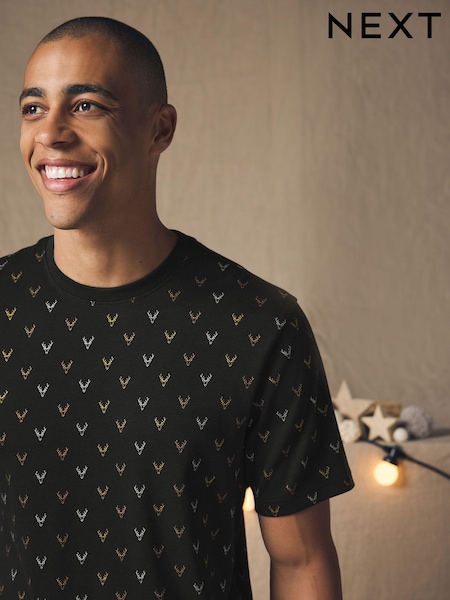 Black/Gold Reindeer Pattern Christmas 100% Cotton T-Shirt (B00126) | € 8