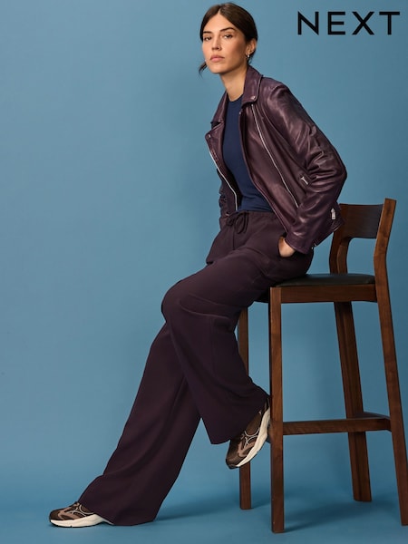Burgundia - Drawstring Waist Tie Front Wide Leg Trousers (B00418) | €25
