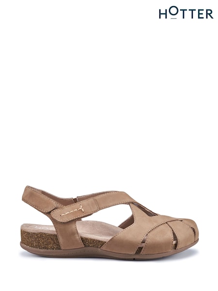 Hotter Tan Brown Regular Fit Catskill II Touch-Fastening Sandals (B01008) | €136
