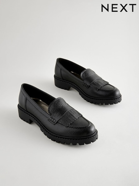 Musta - Premium Fringe Leather Chunky Loafers (B02239) | €83