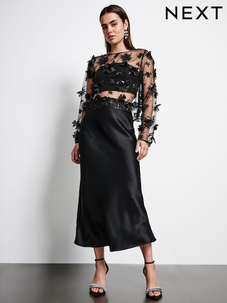 Black 3D Floral Long Sleeve Mesh Top (B04658) | €22