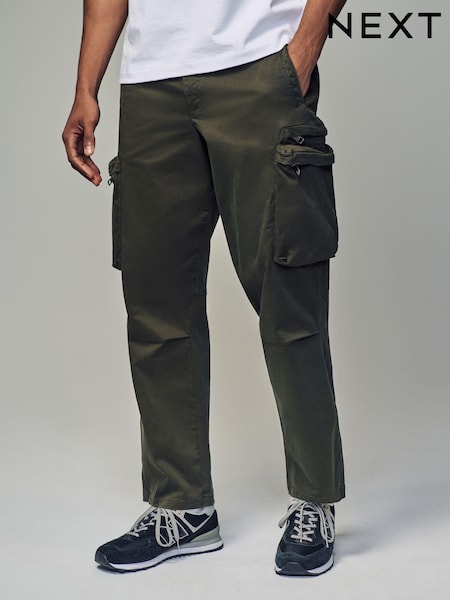 Khaki Green Regular Fit Soft Touch Utility Cargo Trousers (B04675) | R$ 385