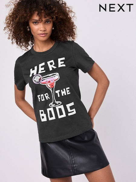Charcoal Grey Halloween Spooky Cocktail 100% Cotton T-Shirt (B05574) | €4.50