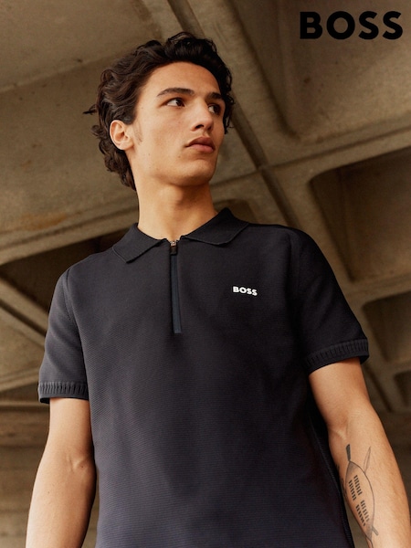 BOSS Black Logo Detail Short-Sleeved Zip-Neck Polo Sweater (B06751) | €90