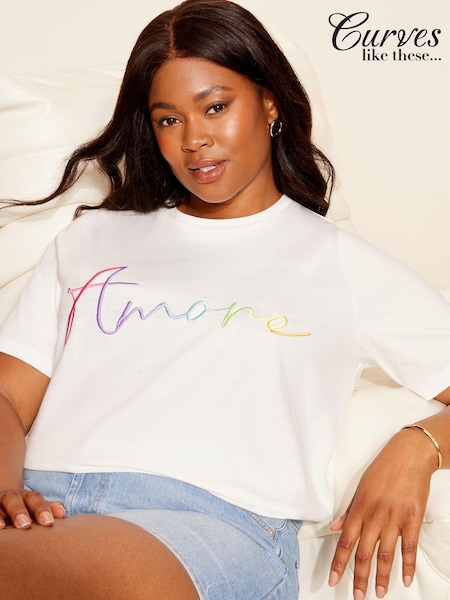 Curves Like These White Rainbow Short Sleeve Graphic T-Shirt (B06861) | €22