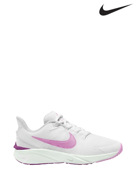 Nike White/Pink Youth Star Runner 4 Trainers (B07007) | € 23