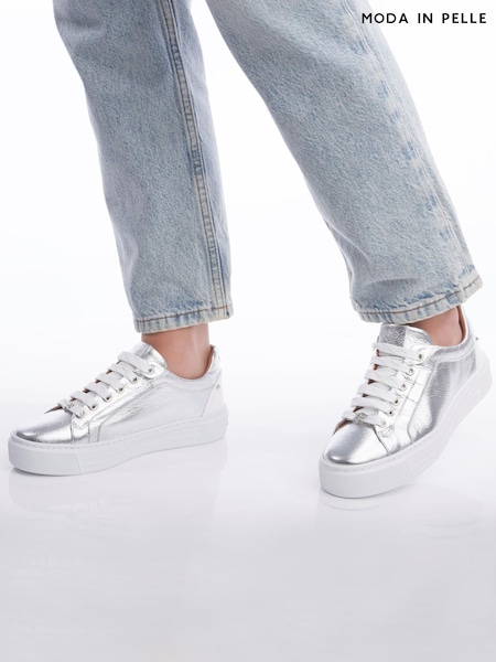 Moda in Pelle Arabeller Lace-Up Trainers With Eyelets (B07997) | ₪548
