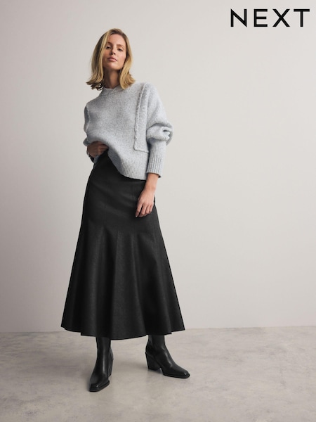 أسود - Faux Leather A-line Fluted Midi Skirt (B11243) | ‏94 د.إ.‏