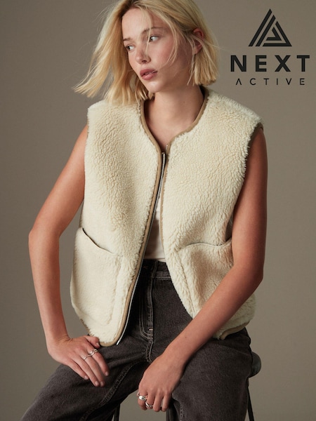 Ecru Teddy Borg Gilet (B11282) | € 56