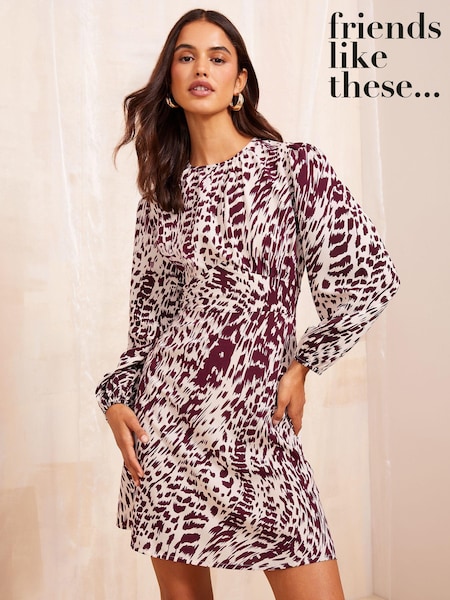 Friends Like These Red Ruffle Sleeve Mini Fit and Flare Long Sleeve Dress (B11797) | €20