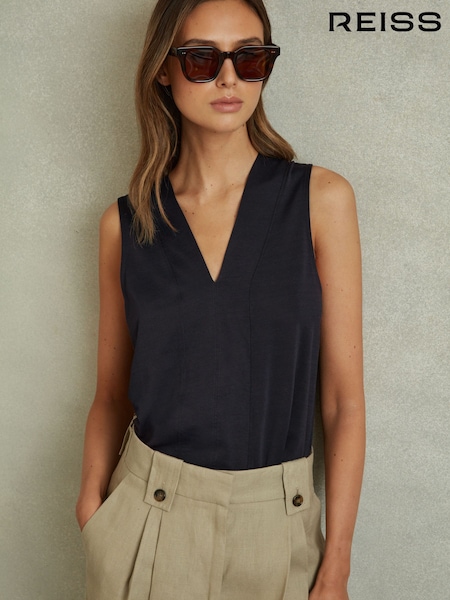 Reiss Mira V-Neck Shell Top (B12939) | R$ 670